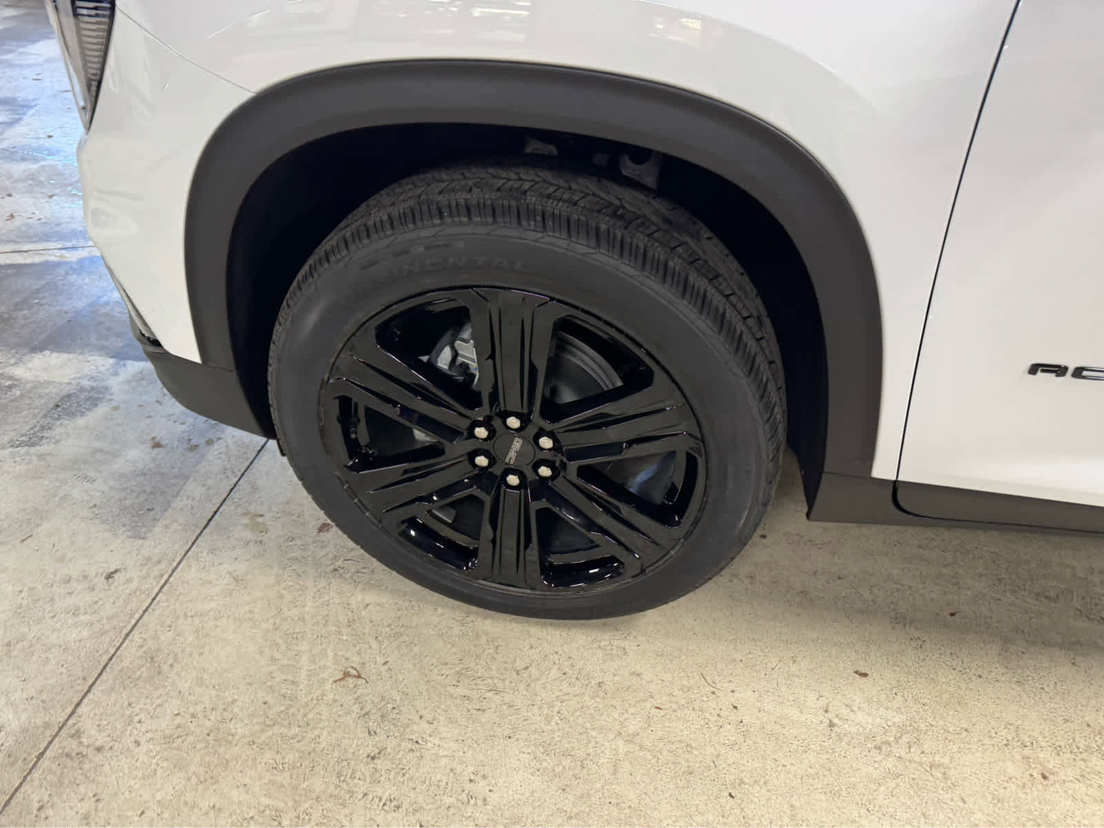 New 2026 GMC Acadia Elevation image 10