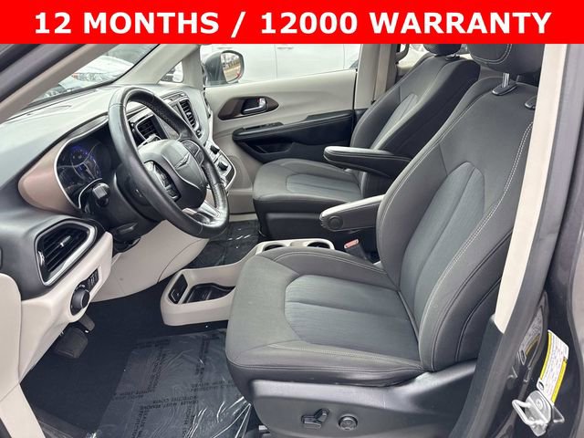 Used 2020 Chrysler Voyager LX w/ Cold Weather Group image 11