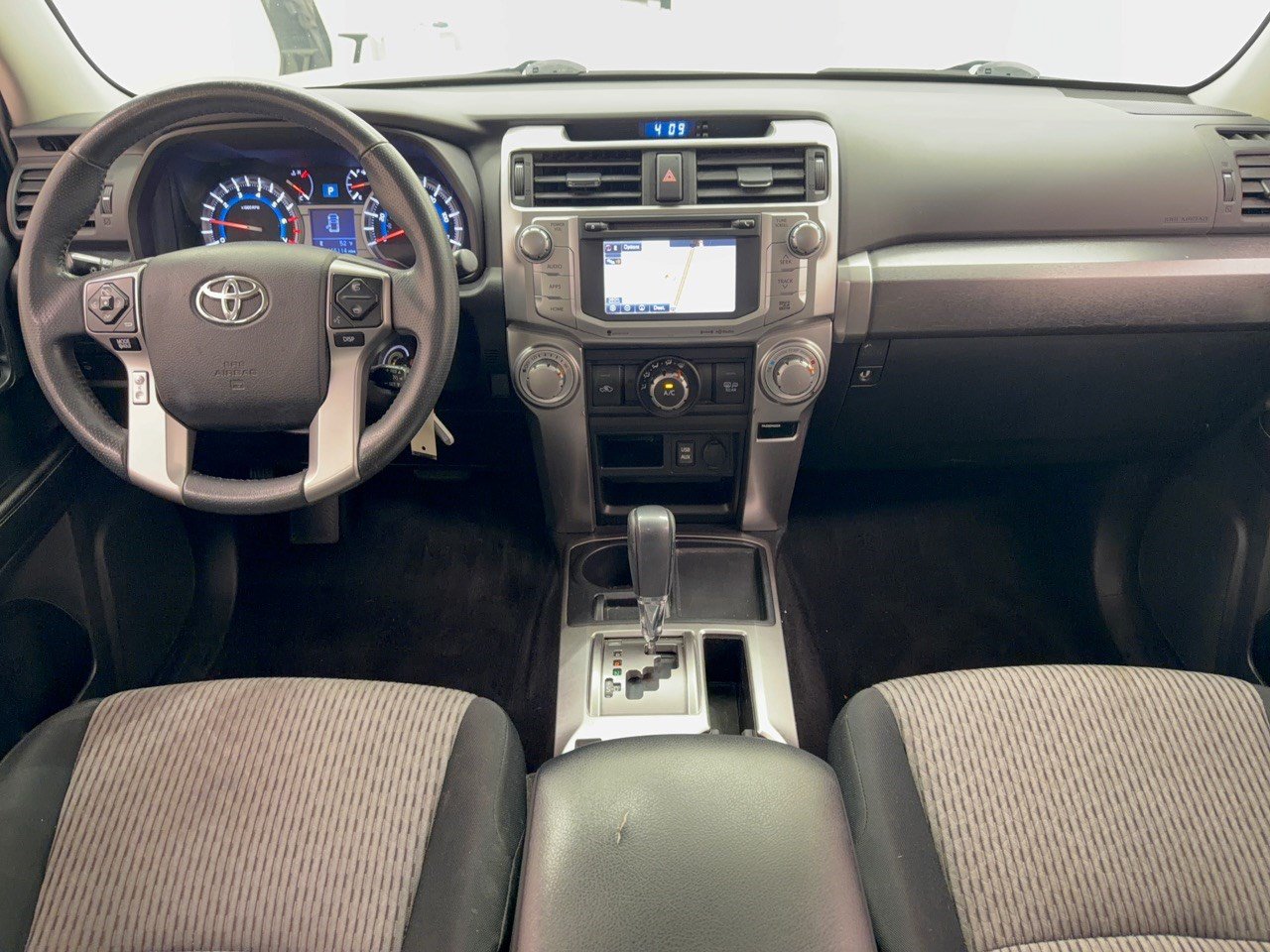 Used 2016 Toyota 4Runner SR5 RWD image 17