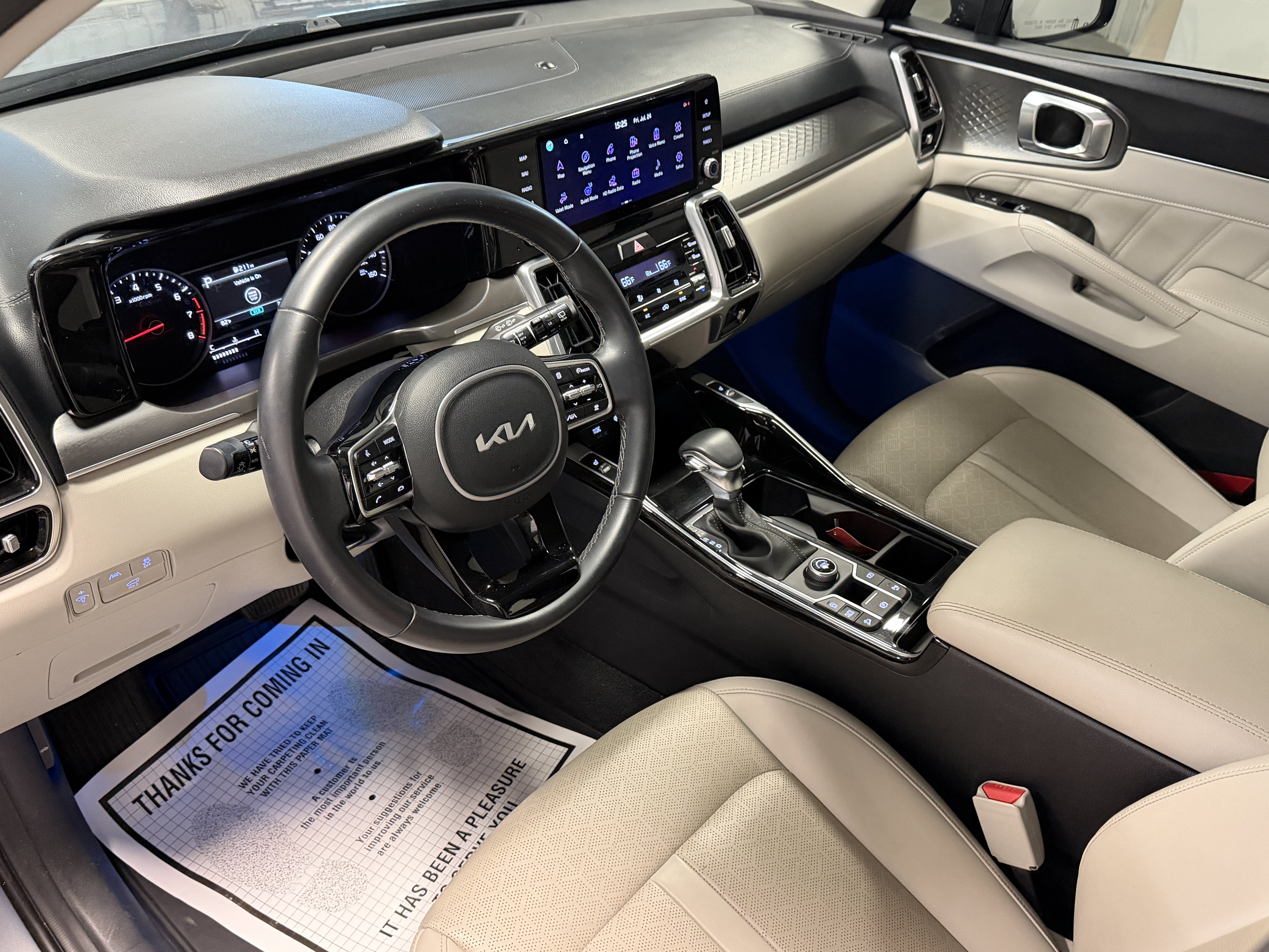 Used 2022 Kia Sorento SX FWD image 4