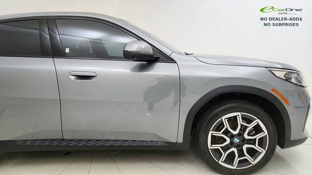Used 2025 BMW X2 xDrive28i AWD/4WD image 8
