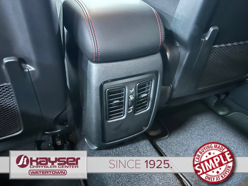 New 2026 Dodge Durango GT w/ Blacktop Package AWD/4WD image 38