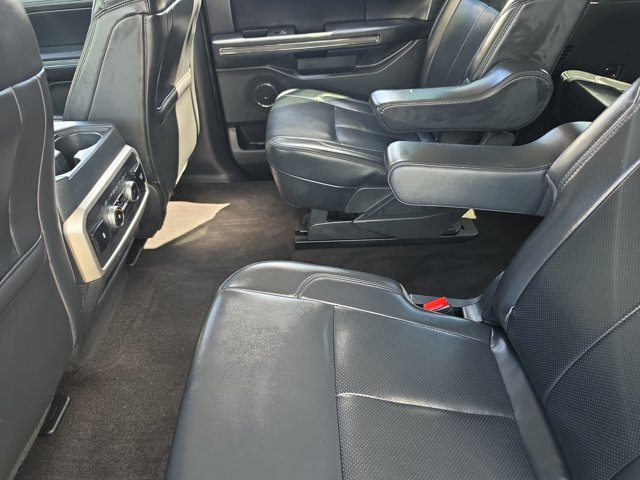 Used 2023 Ford Expedition Max XLT RWD image 10