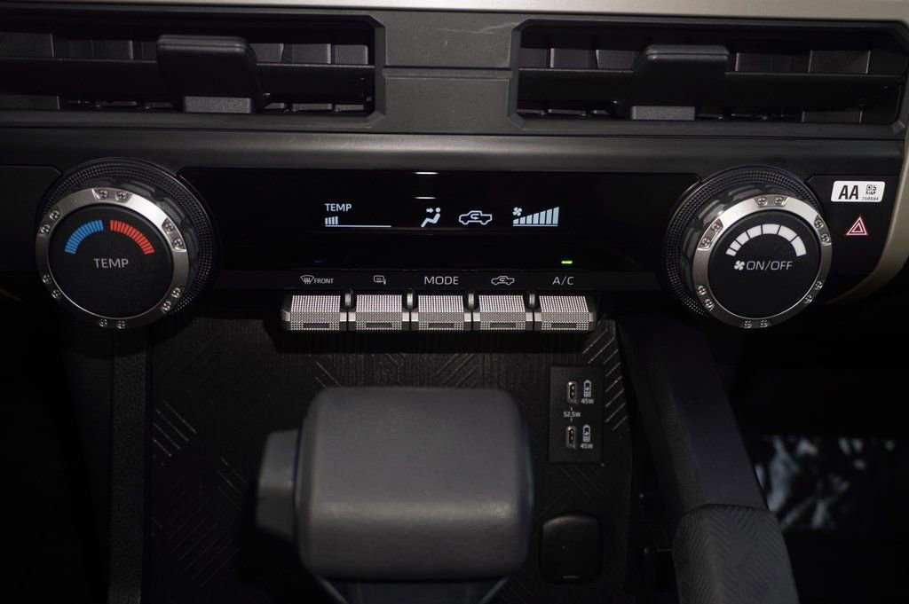 Certified 2025 Toyota Tacoma SR5 image 15