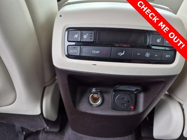 Used 2020 Hyundai Palisade Limited image 15