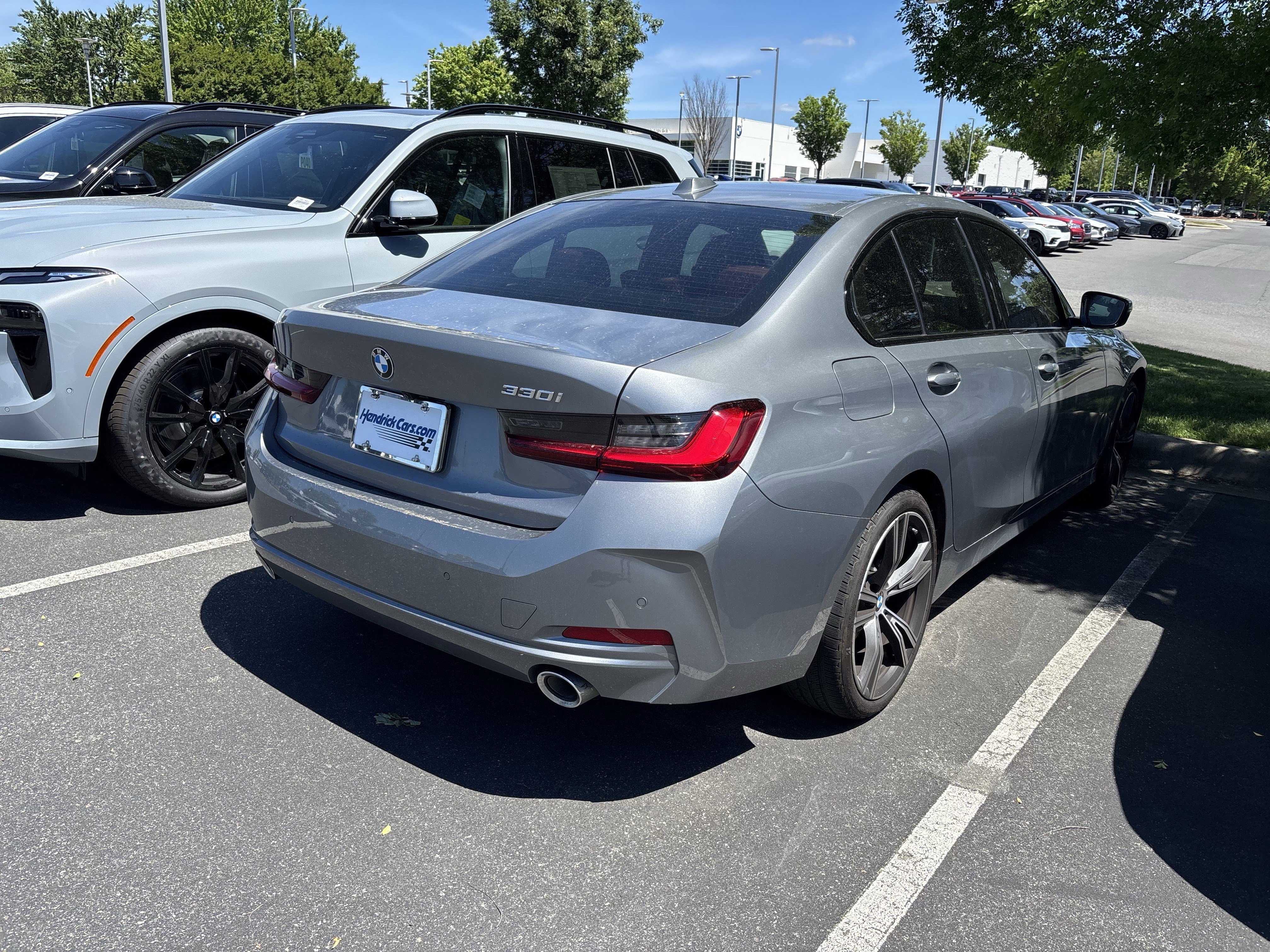 Certified 2023 BMW 330i Sedan w/ Premium Package RWD image 25