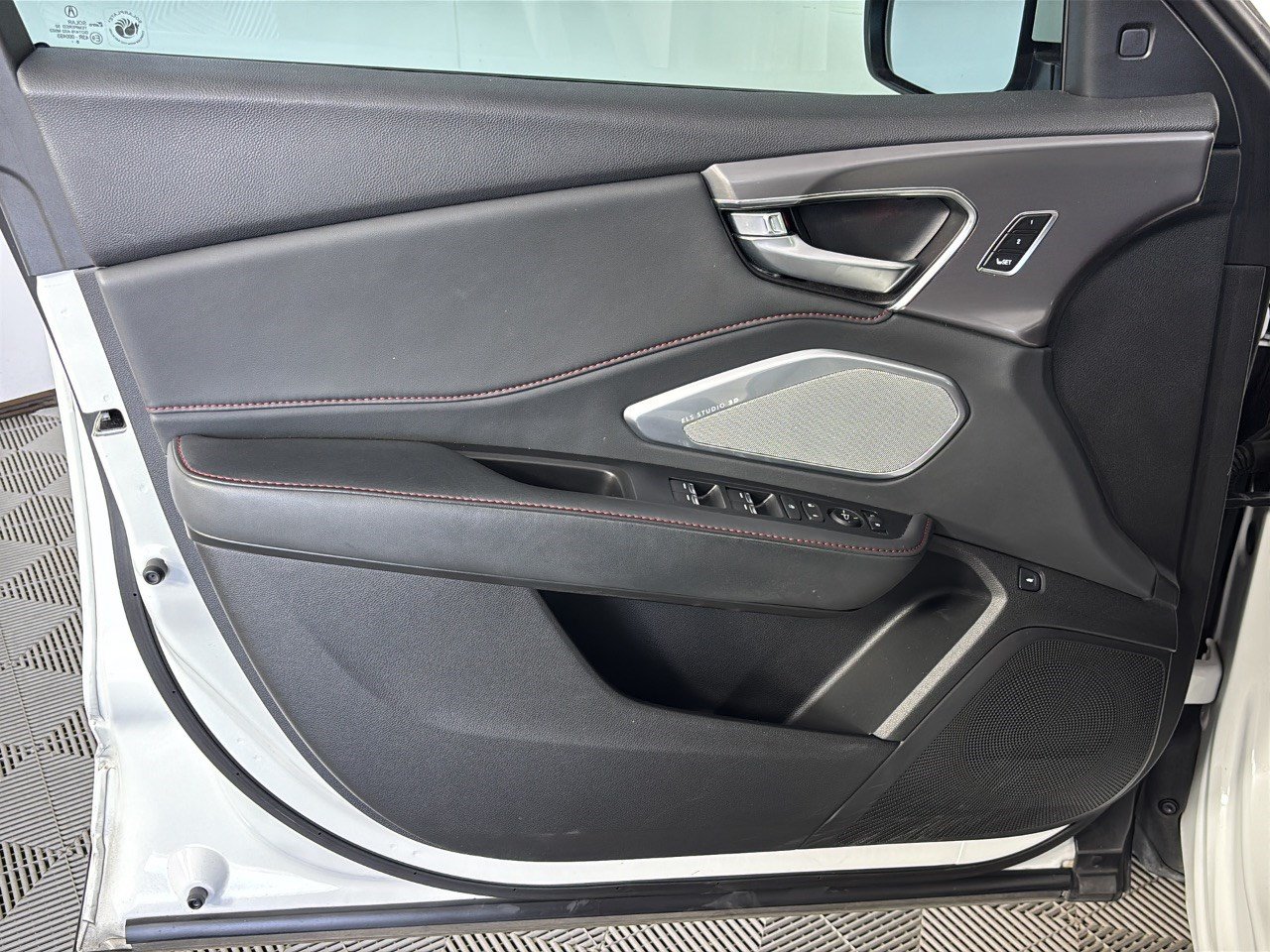 Used 2021 Acura RDX w/ Advance Package FWD image 14