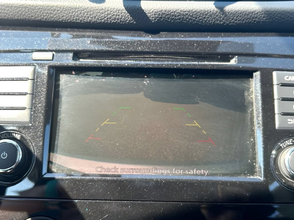 Used 2020 Nissan Rogue Sport S FWD image 18