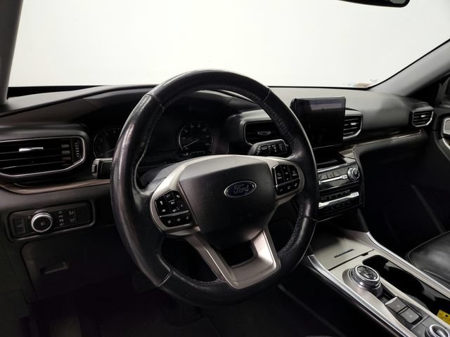 Used 2021 Ford Explorer Limited AWD/4WD image 17
