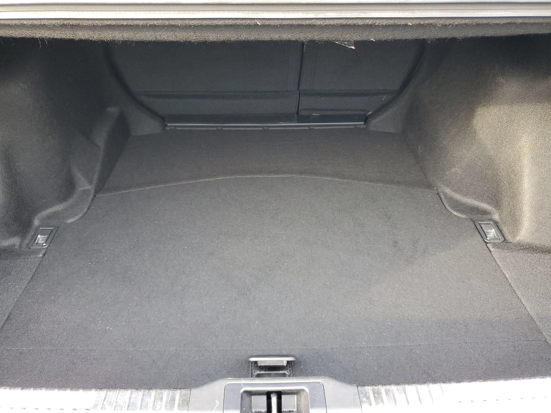 Used 2024 Lexus IS 350 F Sport RWD image 7