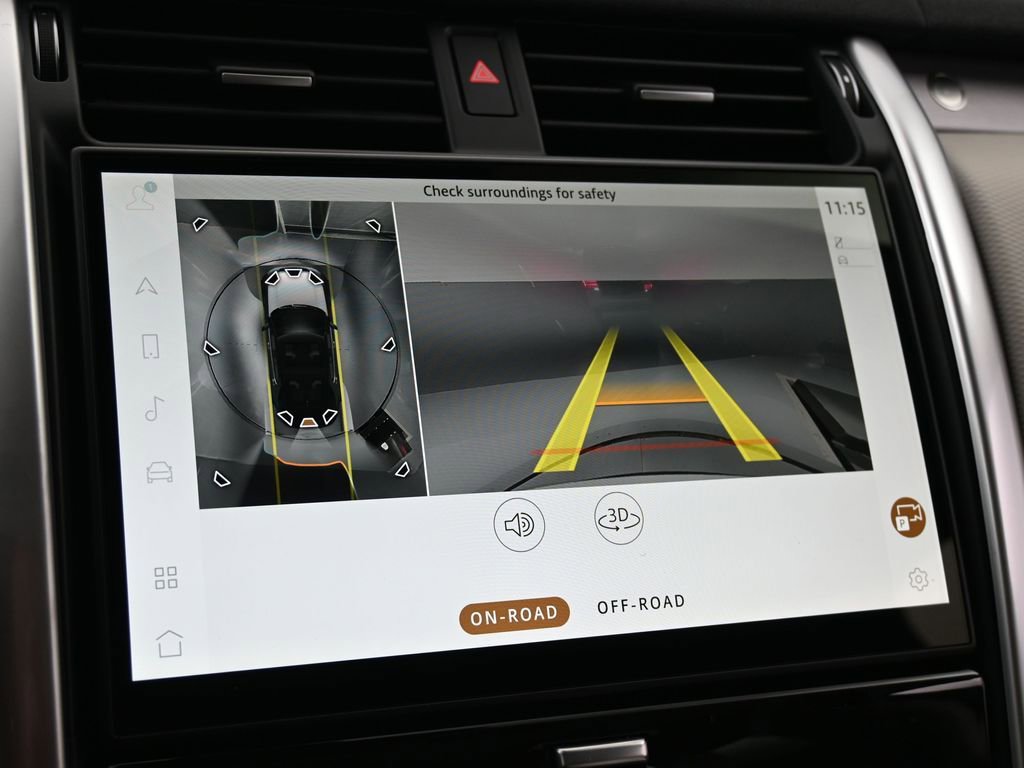 New 2025 Land Rover Discovery Dynamic SE AWD/4WD image 15