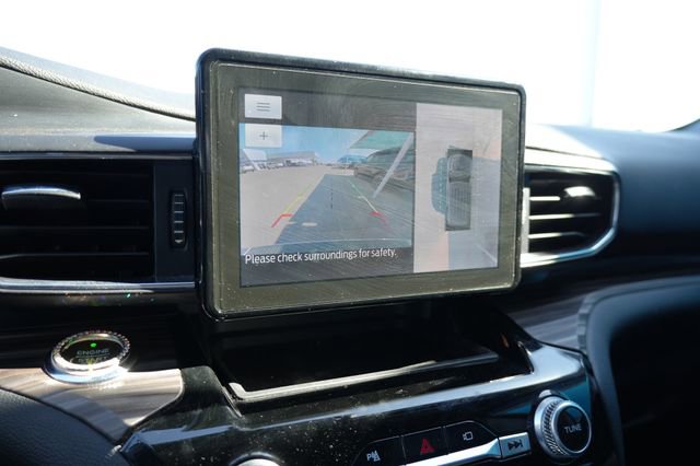 Used 2021 Ford Explorer Limited RWD image 26