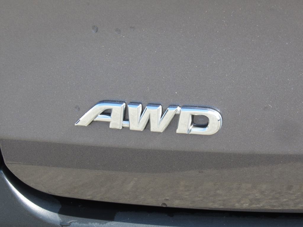 Certified 2023 Toyota Sienna LE AWD/4WD image 8