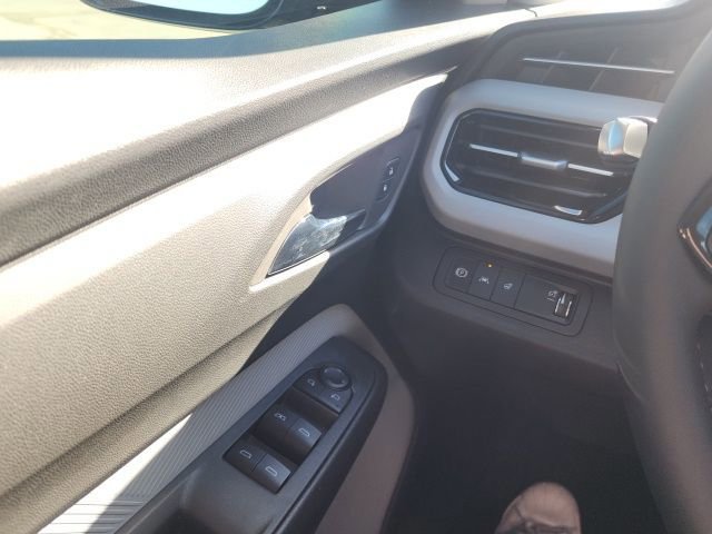 New 2027 Chevrolet Bolt RS image 34