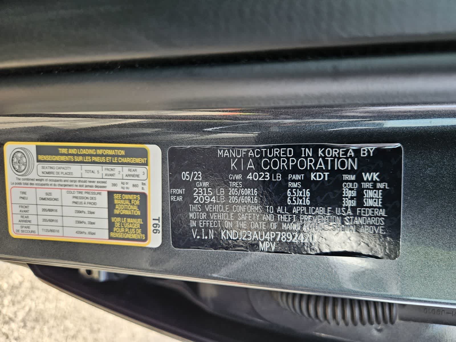 Used 2023 Kia Soul LX w/ Option Group 015 FWD image 28
