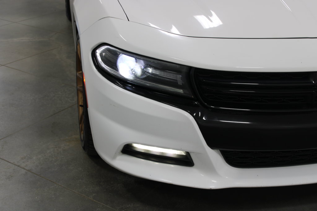 Used 2016 Dodge Charger R/T RWD image 12