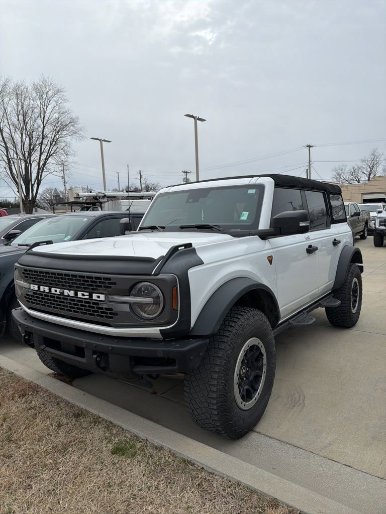 Used 2023 Ford Bronco Badlands w/ Sasquatch Package image 4