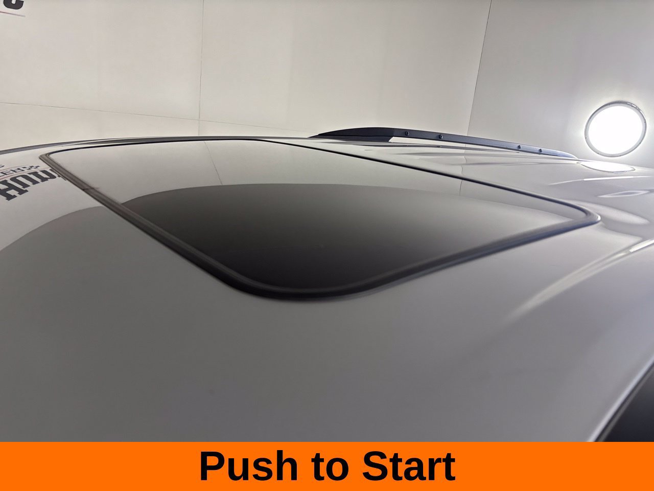 Used 2025 Toyota Sienna XLE FWD image 11
