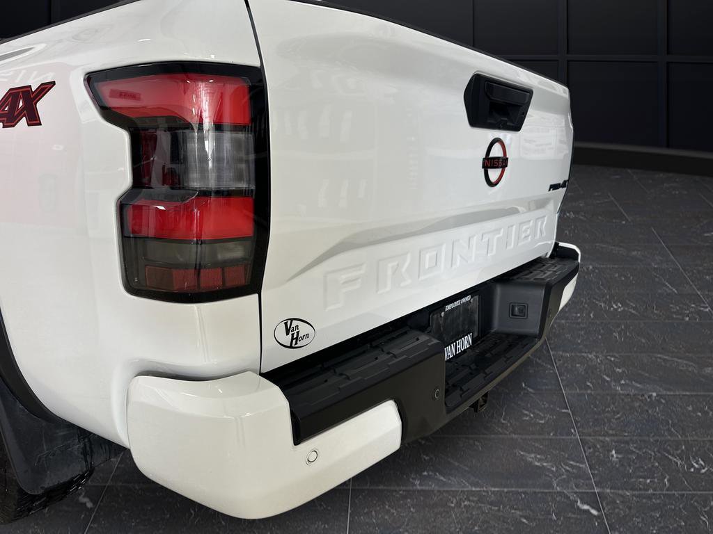 Used 2023 Nissan Frontier PRO-4X w/ Pro Convenience Package image 32