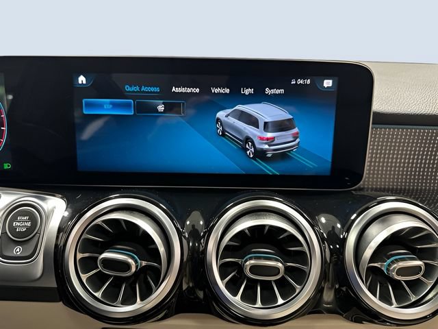 Used 2021 Mercedes-Benz GLB 250 4MATIC image 22