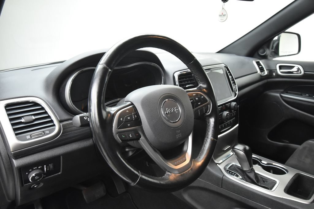 Used 2021 Jeep Grand Cherokee Laredo X AWD/4WD image 15