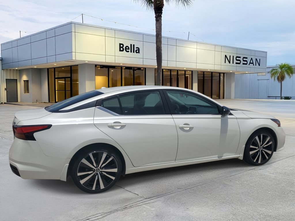 Used 2019 Nissan Altima 2.5 SR w/ SR Premium Package FWD image 7