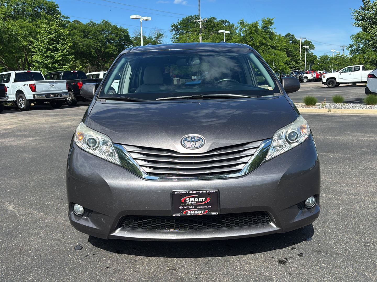 Used 2015 Toyota Sienna XLE AWD/4WD image 6