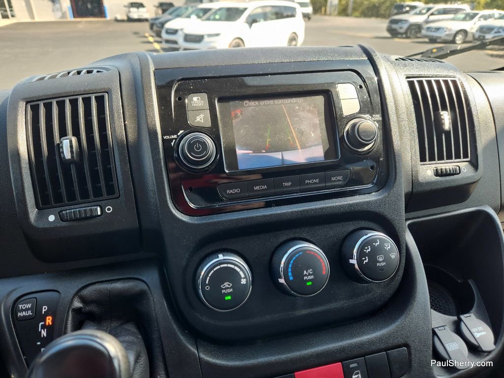 Used 2020 RAM ProMaster 2500 w/ Premium Appearance Group image 45