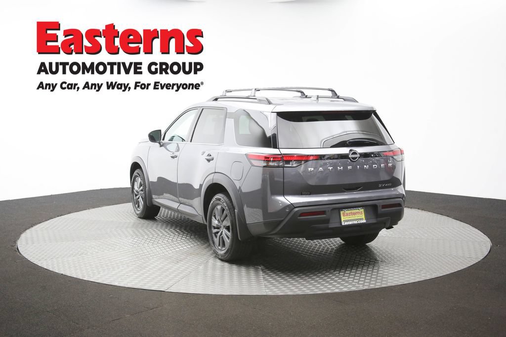 Used 2024 Nissan Pathfinder SV AWD/4WD image 63