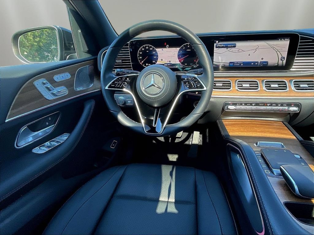 Certified 2025 Mercedes-Benz GLE 450 4MATIC image 10