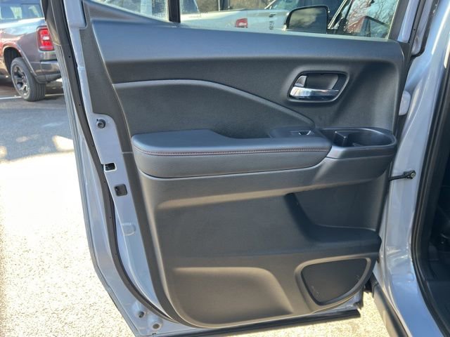 Used 2023 Honda Ridgeline Black Edition image 17