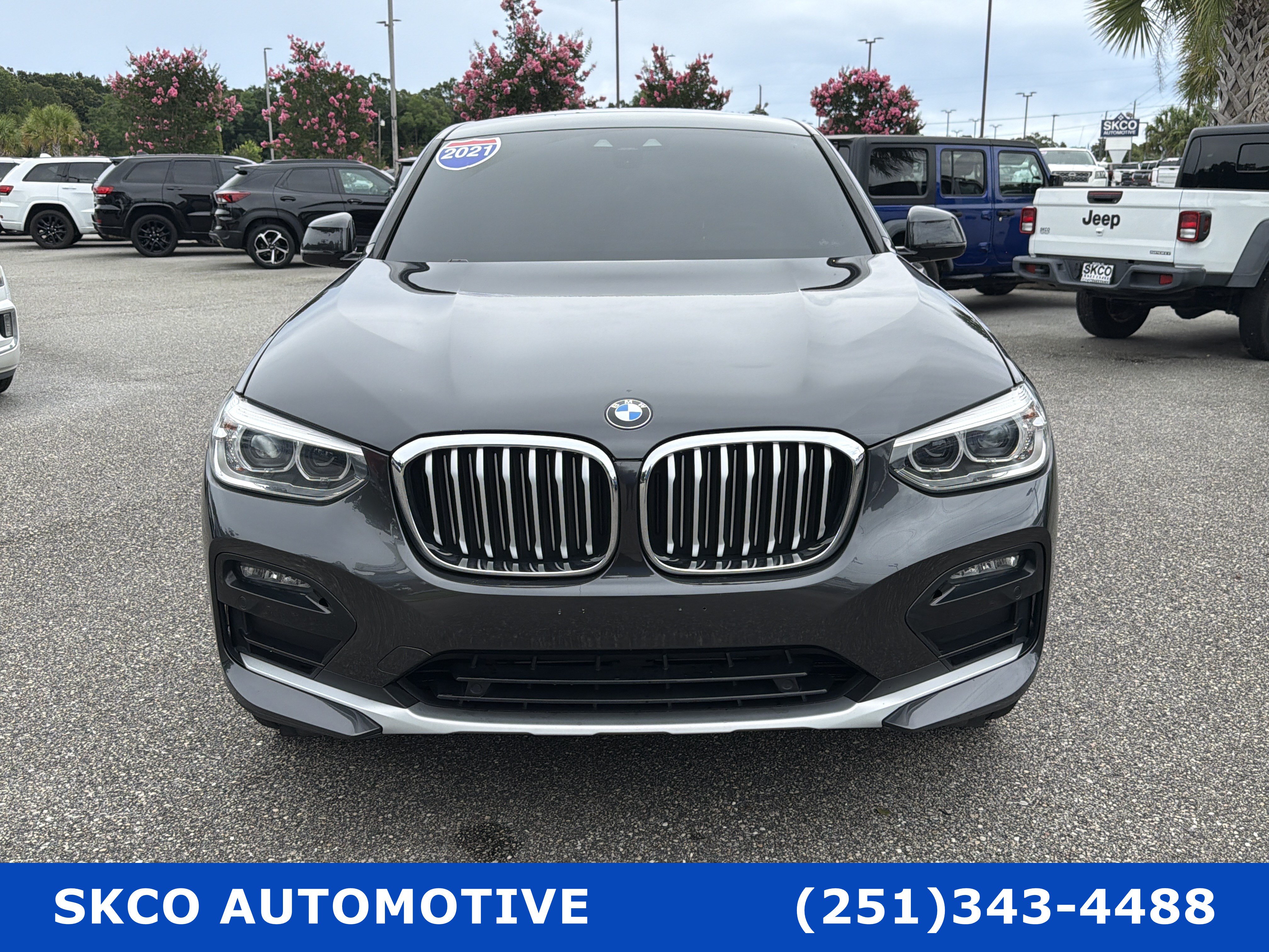 Used 2021 BMW X4 xDrive30i w/ Convenience Package AWD/4WD image 8