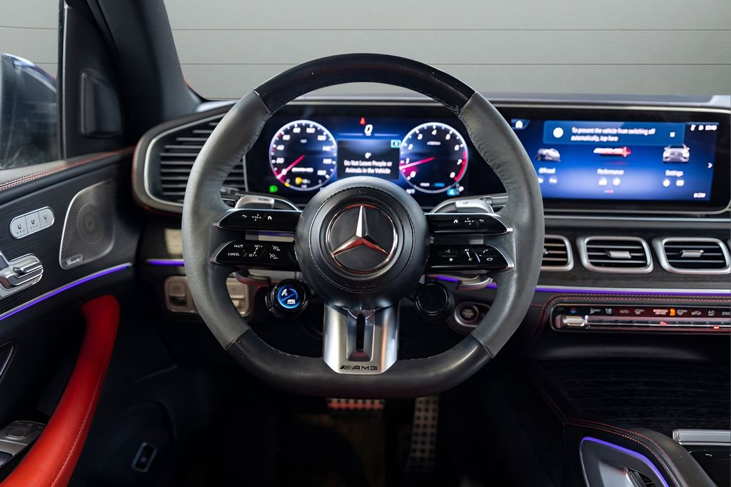 Used 2024 Mercedes-Benz GLE 53 AMG 4MATIC w/ Winter Package image 33