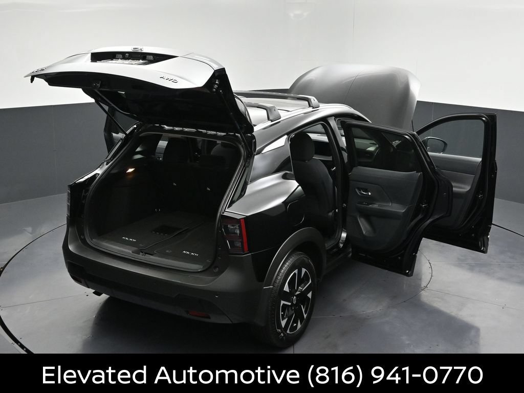 Certified 2026 Nissan Kicks SV w/ SV Premium Package AWD/4WD image 32