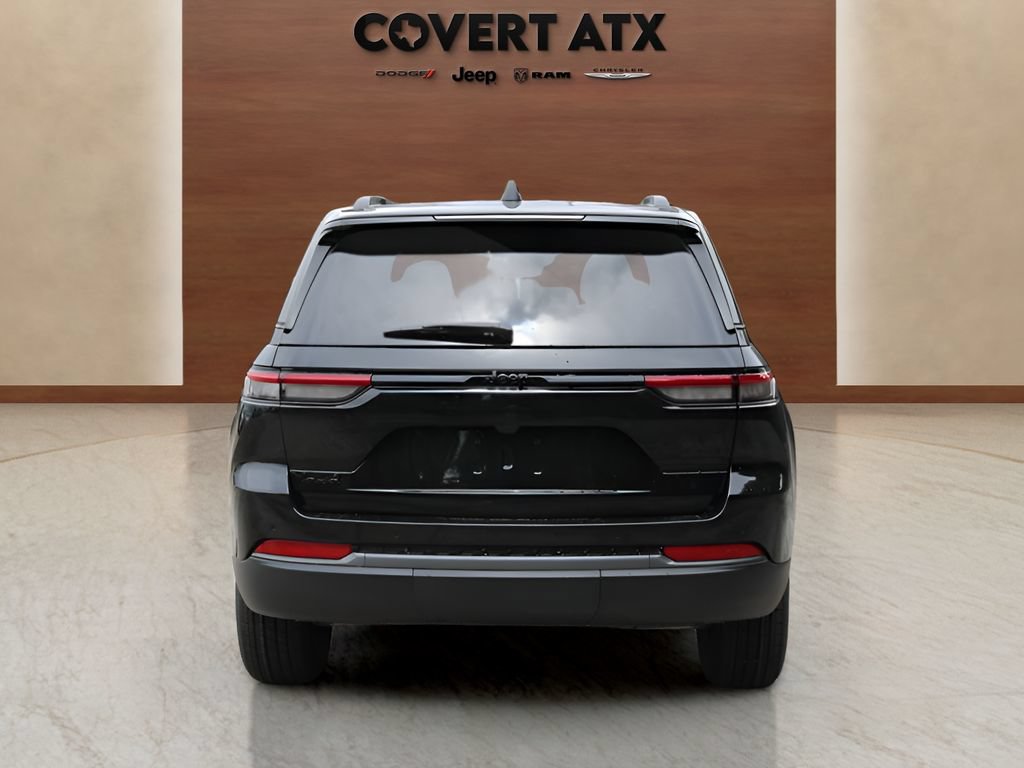 New 2026 Jeep Grand Cherokee Altitude AWD/4WD image 4