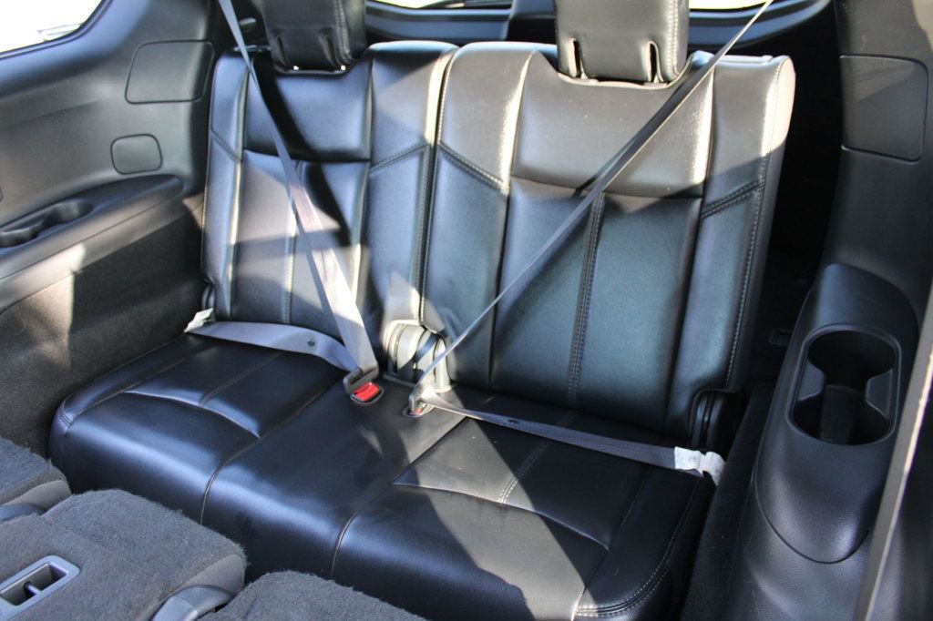 Used 2020 Nissan Pathfinder SL image 17