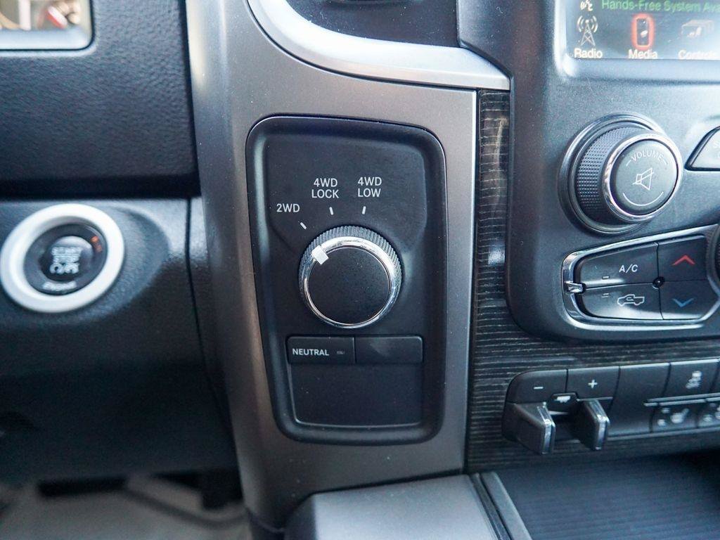 Used 2016 RAM 2500 Limited AWD/4WD image 28