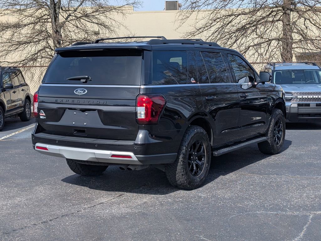 Used 2022 Ford Expedition Timberline image 6