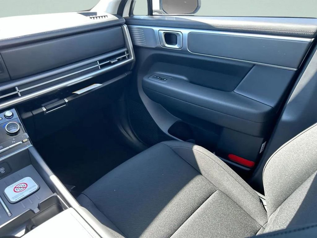 New 2026 Hyundai Santa Fe SE FWD image 15