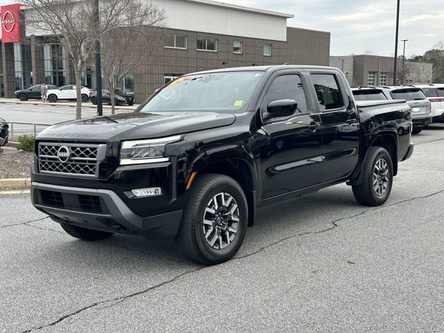 Certified 2024 Nissan Frontier SL w/ Technology Package AWD/4WD image 3