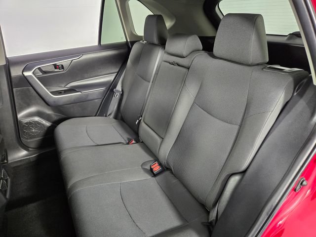 Used 2025 Toyota RAV4 LE FWD image 16