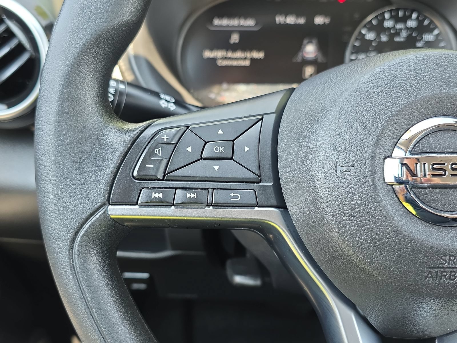 Used 2021 Nissan Kicks SV FWD image 16