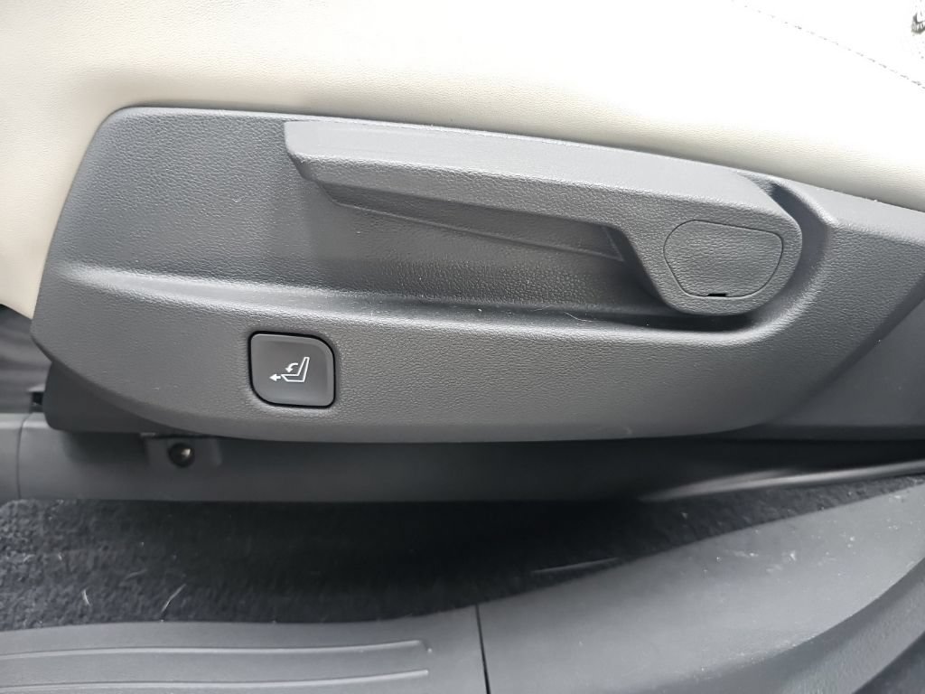 Used 2024 Hyundai Santa Fe SEL AWD/4WD image 29
