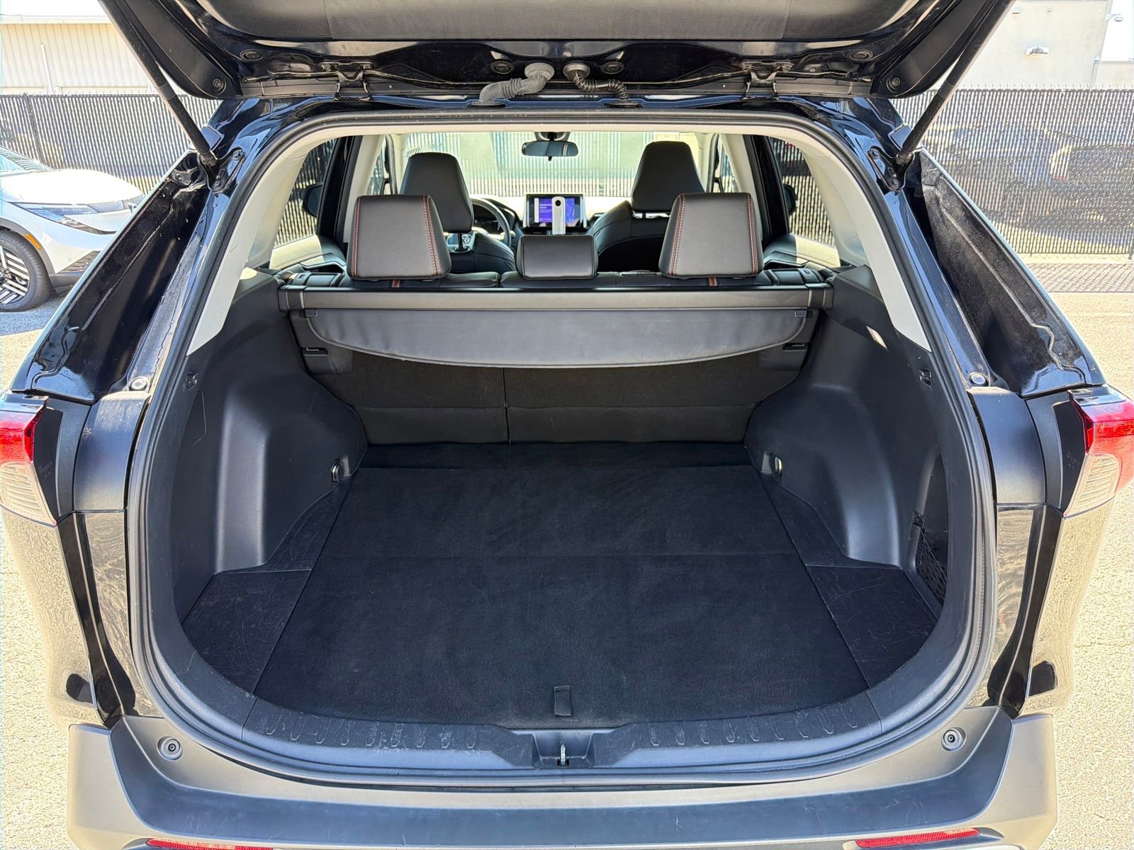 Used 2024 Toyota RAV4 Adventure image 24