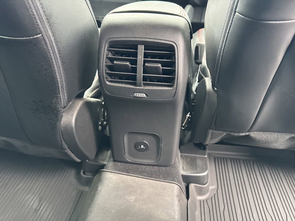 Used 2024 Ford Escape ST-Line w/ Tech Pack #1 AWD/4WD image 13