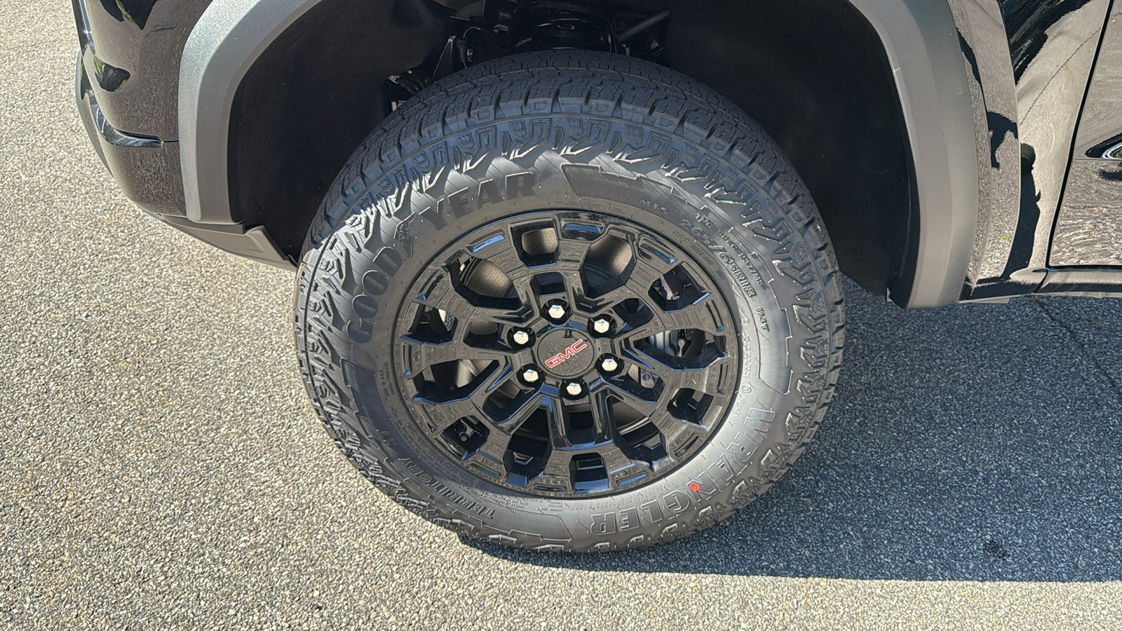 New 2026 GMC Canyon Elevation w/ Convenience Package image 6