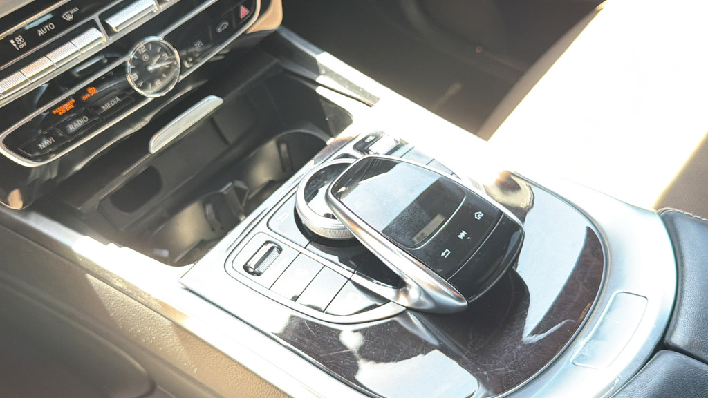 Used 2022 Mercedes-Benz G 550 image 24