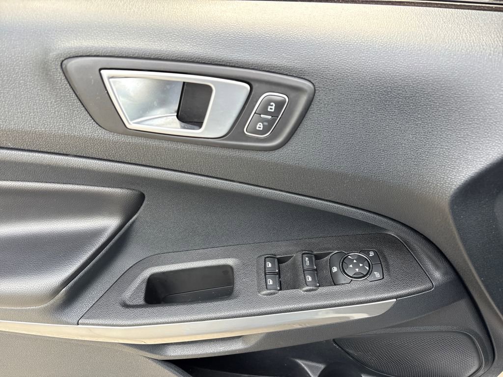 Used 2021 Ford EcoSport Titanium image 17