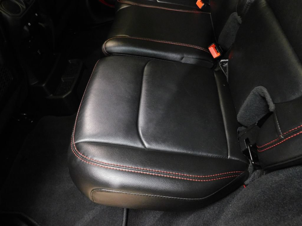 Used 2021 Jeep Wrangler Unlimited Rubicon w/ Dual Top Group AWD/4WD image 74