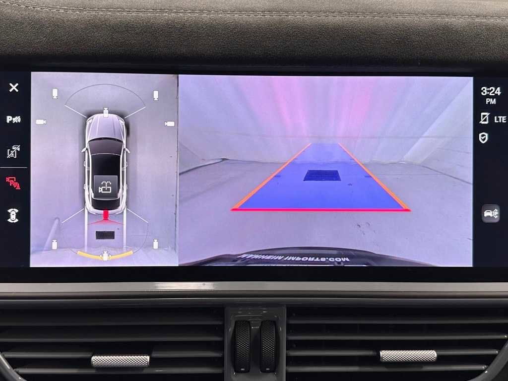 Used 2022 Porsche Cayenne Turbo GT image 37